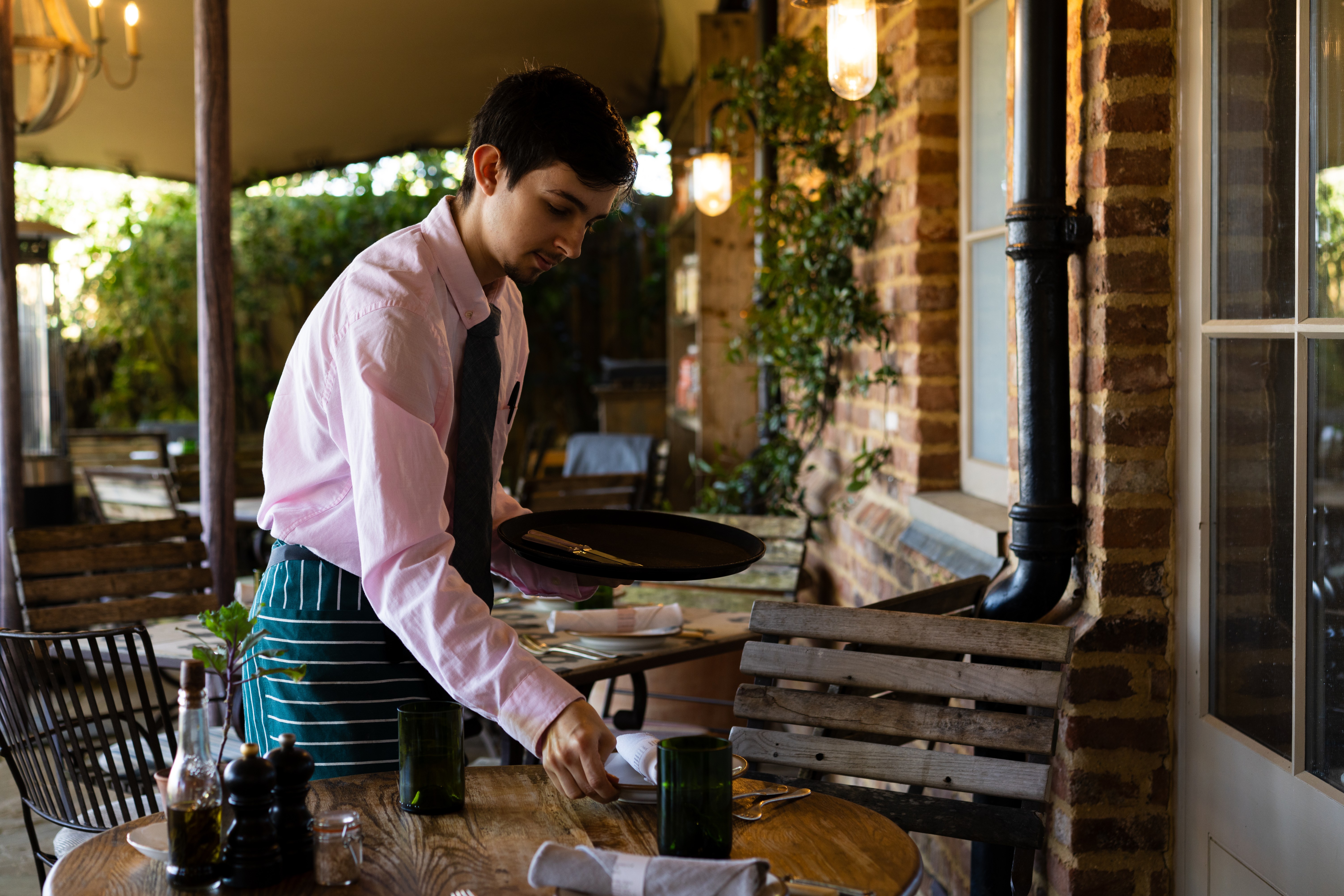 Waiter_The Pig_resize.jpg